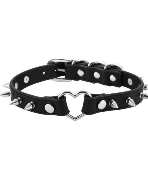Love Heart Rivets Collar Necklace