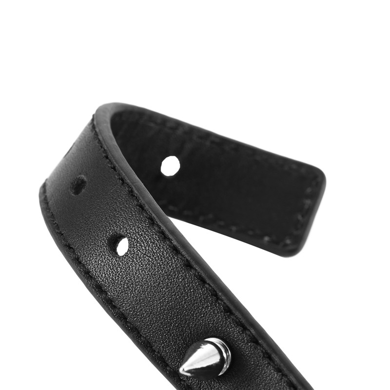 Love Heart Rivets Collar Necklace