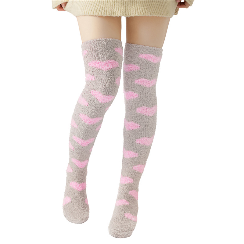 Coral Fleece Knee High Long Heart Pattern Socks 2 Pairs Set – Grey & White